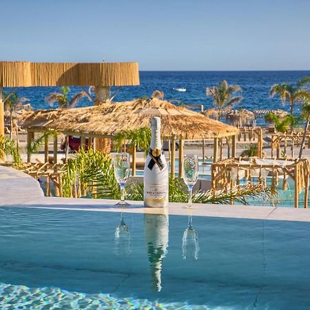 Alia Luxury Suites And Spa ฮารากิ ภายนอก รูปภาพ
