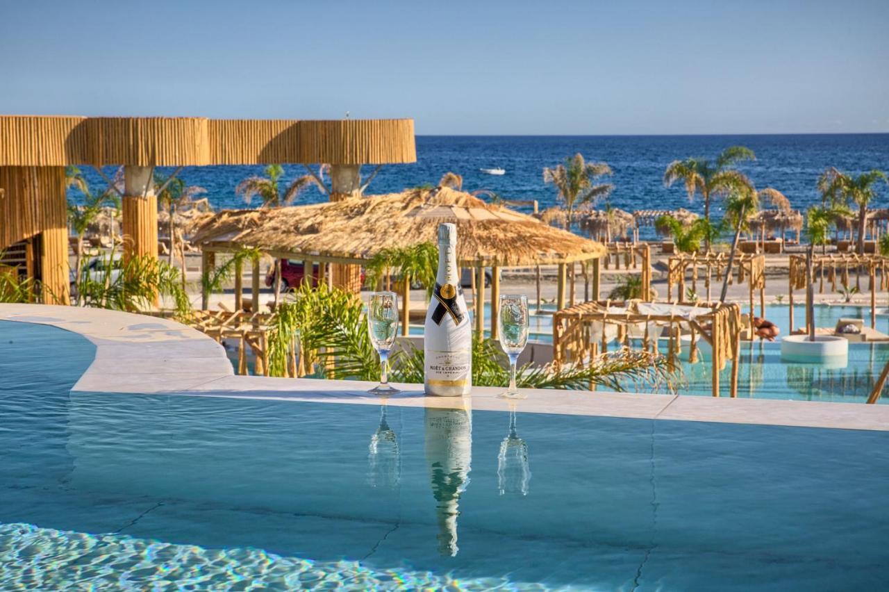 Alia Luxury Suites And Spa ฮารากิ ภายนอก รูปภาพ