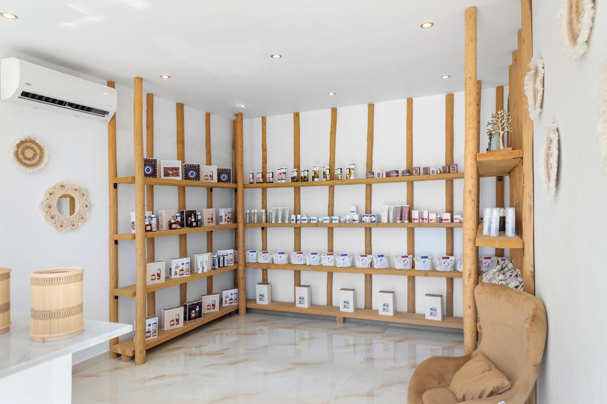 Alia Luxury Suites And Spa ฮารากิ ภายนอก รูปภาพ